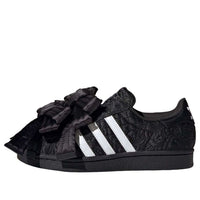 (WMNS) adidas Caroline Hu Superstar 'Black White' JR7978