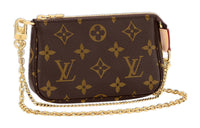 LOUIS VUITTON Mini Pochette Accessories On Chain Monogram