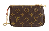 LOUIS VUITTON Mini Pochette Accessoires