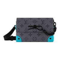 LOUIS VUITTON Steamer Wearable Wallet