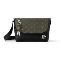 LOUIS VUITTON Pulse Cow Leather With Coated Canvas Messenger Bag Shoulder Bag Crossbody Bag Men's Khaki & Black