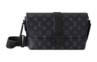 LOUIS VUITTON S-Cape Messenger