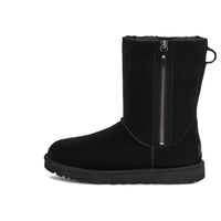 (WMNS) UGG Classic Short Zip 'Black' 1153490-BLK