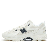 New Balance 828 'White Black' ML828NA