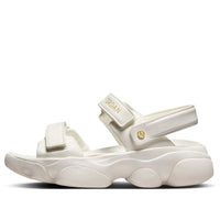 (WMNS) Air Jordan Deja Sandal 'Sail Metallic Gold' FN5036-100