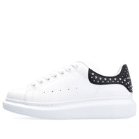 (WMNS) Alexander McQueen Studded Oversized Sneakers 'White Black' 666406WHTQQ9089