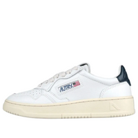 (WMNS) Autry Medalist Leather Low 'White Dark Blue' AULW-LL12