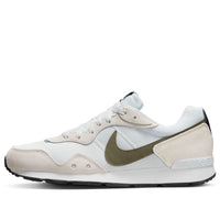 Nike Venture Runner 'White Medium Olive' CK2944-101