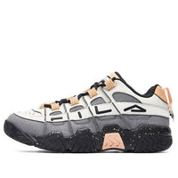 (WMNS) FILA Barricade Retro Black/White/Grey F12W031218FWG
