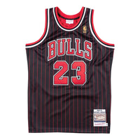 Mitchell & Ness x NBA Chicago Bulls 1996-97 Jerseys 'Michael Jordan 23' AJY4AC18126-CBUBLCK96MJO