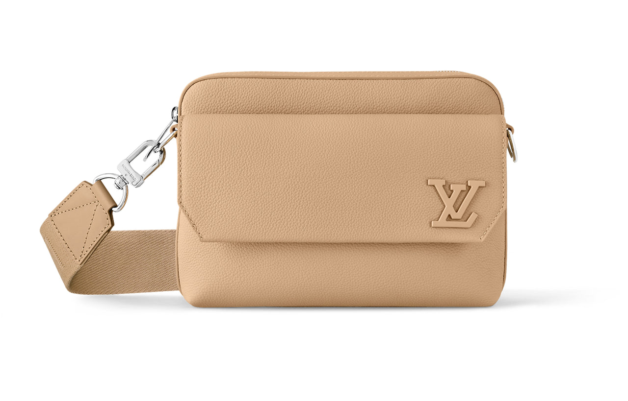 LOUIS VUITTON Fastline Messenger