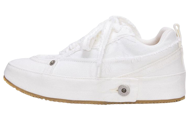 LOEWE Stylish Skateboarding Shoes Men's White