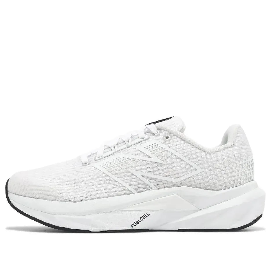 (WMNS) New Balance FuelCell Propel v5 'White Black' WFCPRLW5