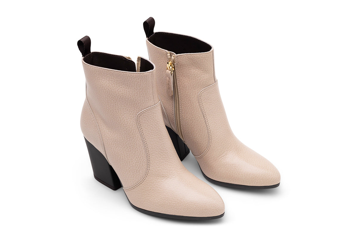Hogan H577 Leather Booties