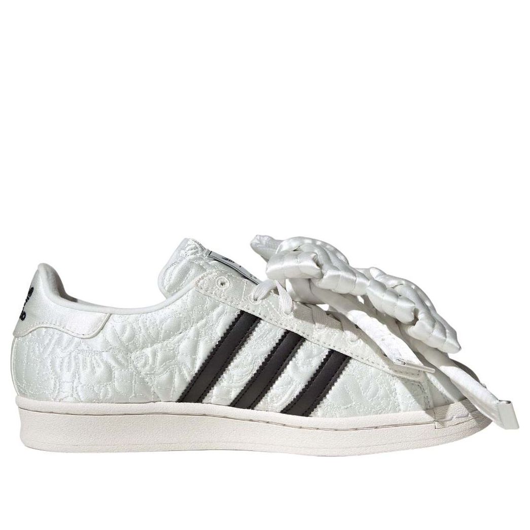(WMNS) adidas Caroline Hu Superstar 'White Black' JR7977