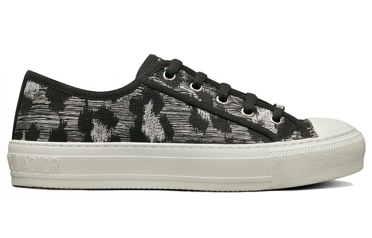 DIOR Walk'n'Dior Platform Shoes Low Top Stylish Skateboarding Shoes Women's Gray Black