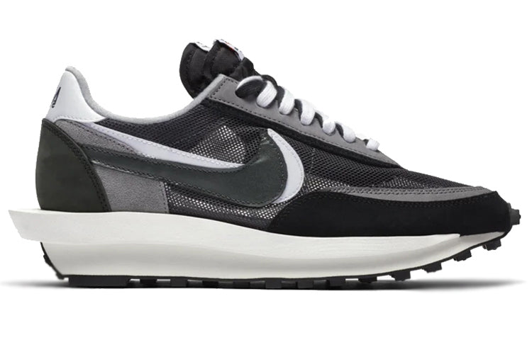 Nike x sacai LDWaffle 'Black' BV0073-001