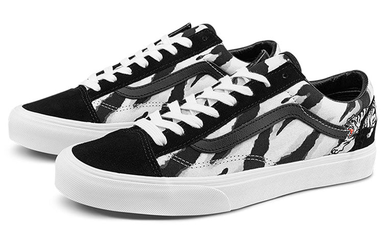 Vans Unisex Style 36 Low-Top Sneakers Black/White VN0A3DZ3WHT