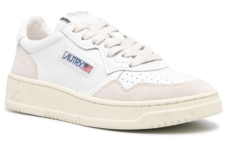 (WMNS) Autry Medalist Low 'White Suede' AULW-LS33