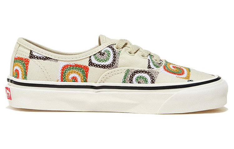 Vans Authentic 44 Low Top Skateboarding Shoes Unisex White VN0A7Q5CWHT