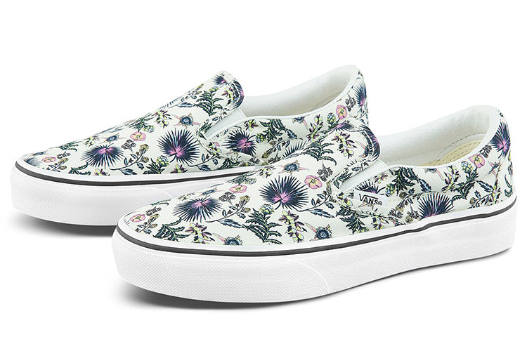 Vans Classic Slip-on White/Multicolor Multi-Color VN0A33TB30R