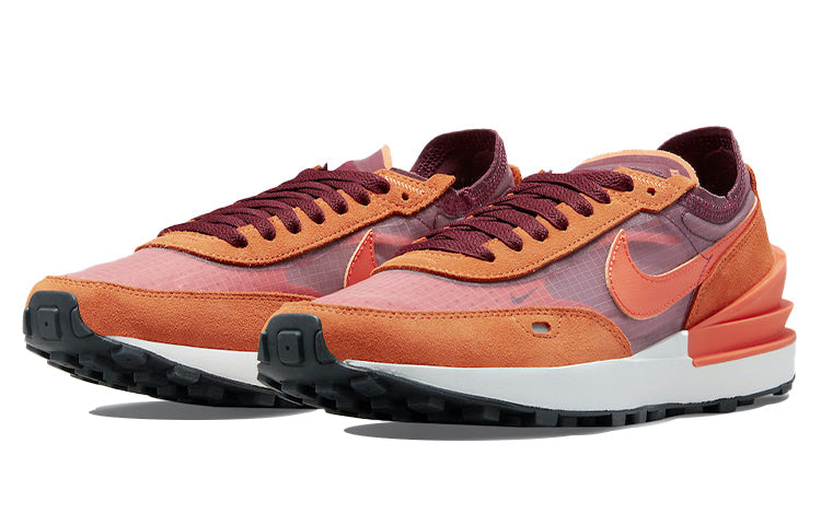 (WMNS) Nike Waffle One 'Dark Beetroot Sport Spice' DN4696-600