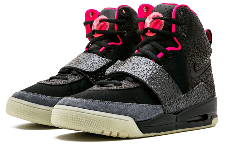 Nike Air Yeezy 'Blink' 366164-003