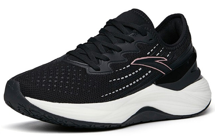 (WMNS) ANTA Chuang 2 'Black White' 122215586-1