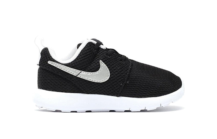 (TD) Nike Roshe One 'Black Metallic Silver' 749430-021