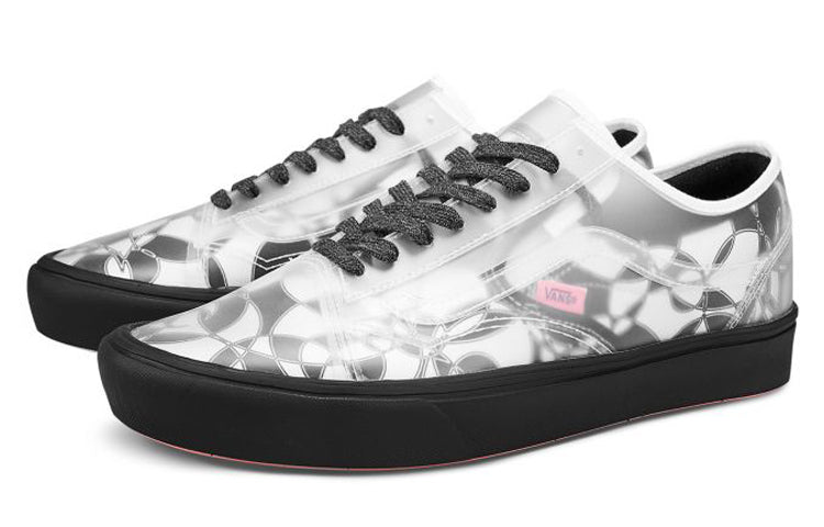 Vans Zhao Zhao x ComfyCush Slip-Skool 'Year of the Rat' VN0A4P3E06G
