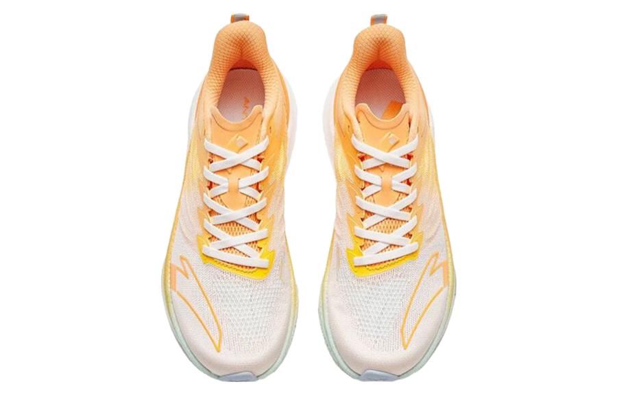 (WMNS)  ANTA Mach 3 'White Orange' 122335583-3