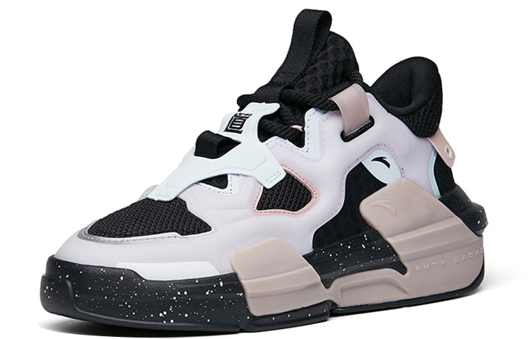 (WMNS) ANTA Badao 3 'Black White Pink' 122218084-5