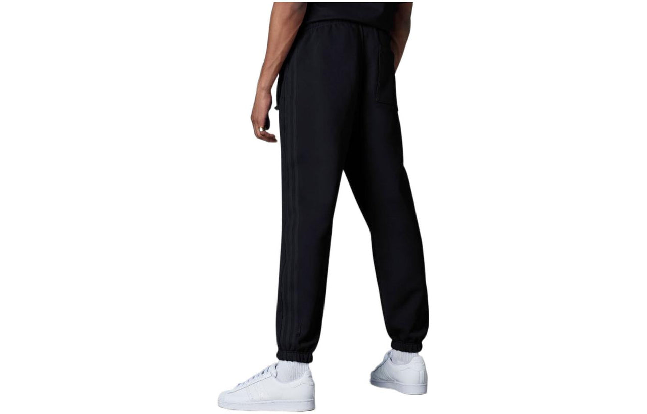 adidas originals Logo HM6489