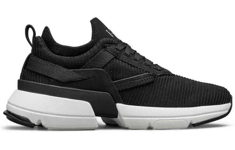 (WMNS) Skechers Split Running Shoes Black/White 133017-BLK