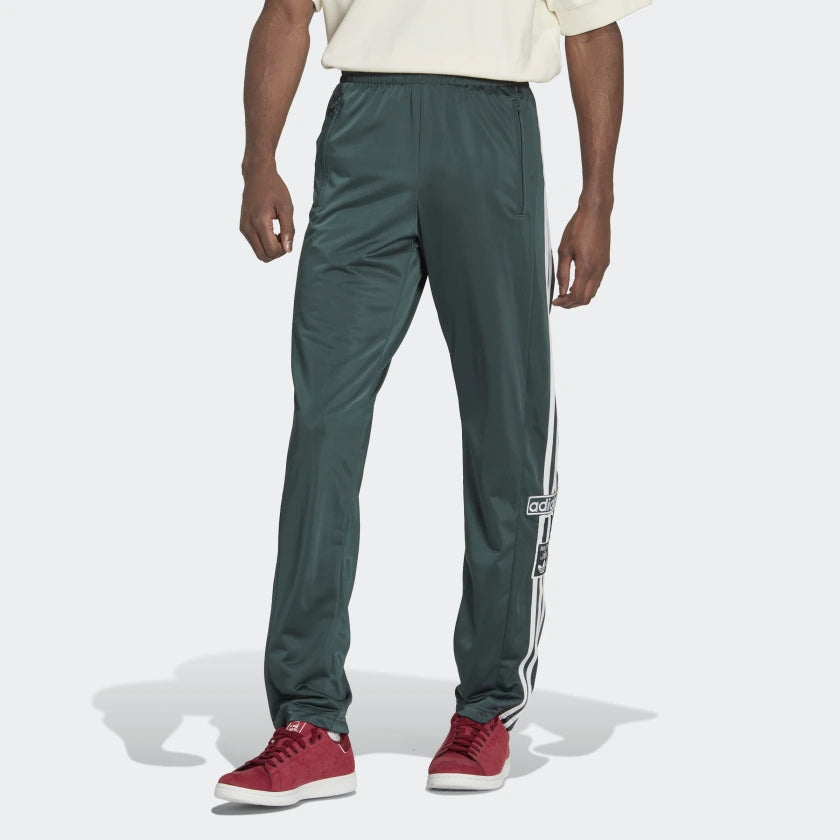 adidas originals Logo HN6096