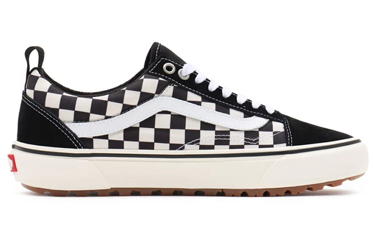 Vans Unisex Old Skool Mte-1 Low-Top Sneakers Black/White VN0A5I12A04