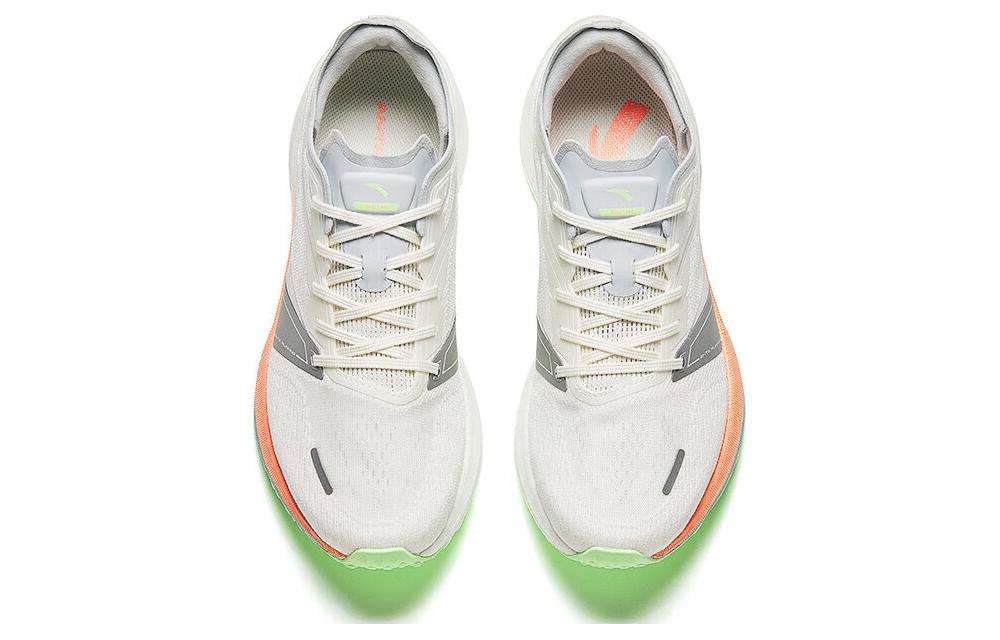 (WMNS) ANTA Running Shoes 'White Silver Green' 922345585-1