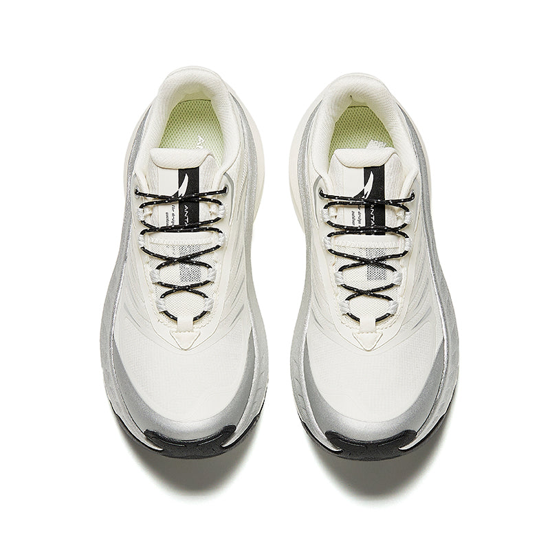 (WMNS) ANTA Running Shoes 'White Silver Black' 922345588-1