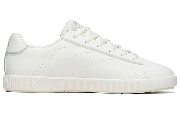 (WMNS) ANTA Skateboarding Series Sneakers 'White Green' 122228060-3