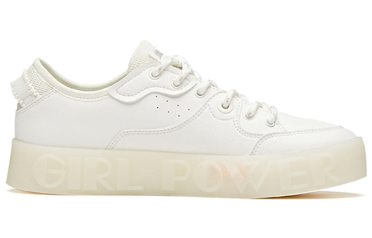 (WMNS) ANTA Life Series Sneakers 'White' 122038042-1