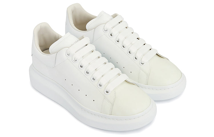 (WMNS) Alexander McQueen Oversized Sneakers 'White' 645867WHZ4N9086