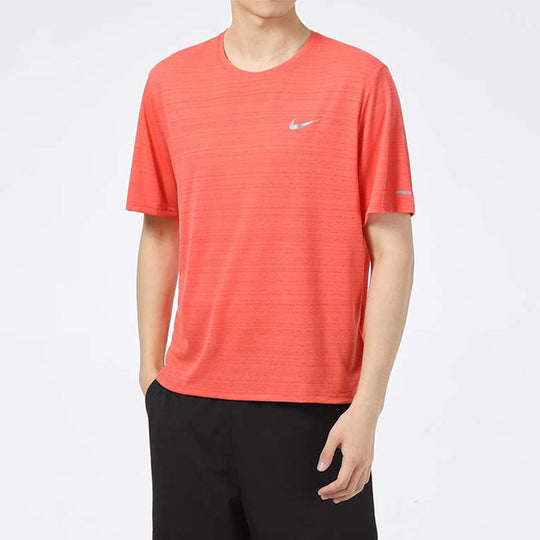 Men's Nike Nk Df Miler Top Ss Running Training Sports Short Sleeve Red T-Shirt CU5993-814