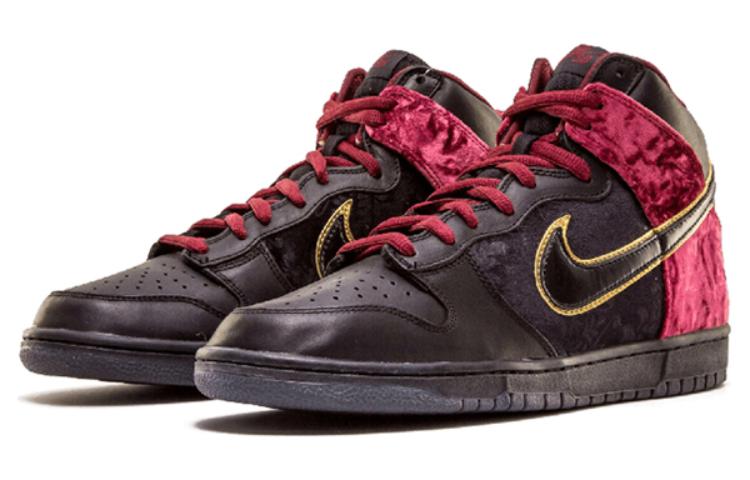 Nike SB Dunk High Premium 'Bloody Sunday' 313171-005