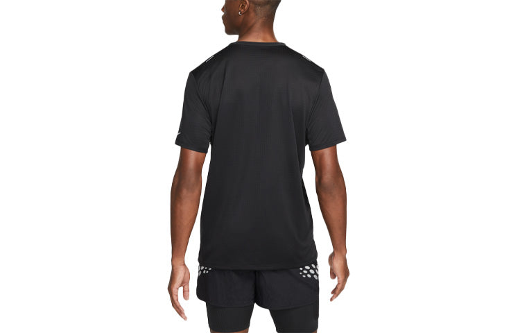 Men's Nike Round Neck Pullover Sports Short Sleeve Black T-Shirt DM4770-010