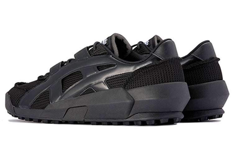 Onitsuka Tiger Big Logo Trainer 'Black' 1183A792-001