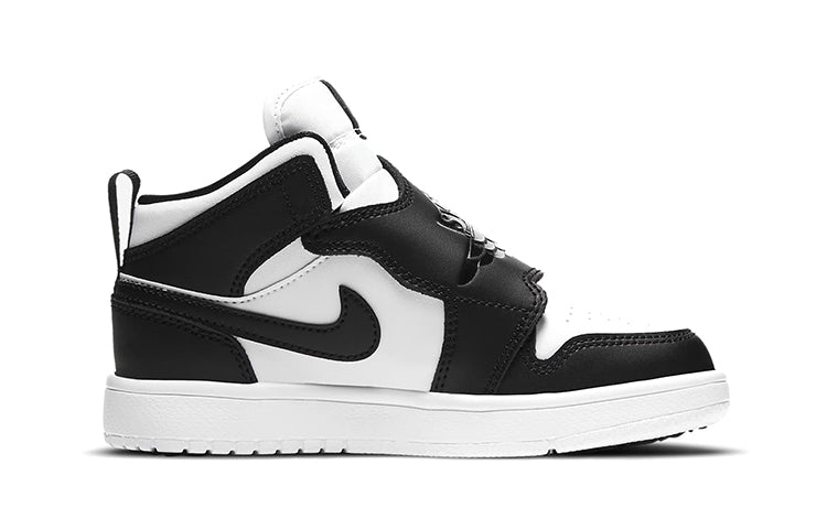 (PS) Air Jordan Sky Jordan 1 'Black White' BQ7197-010