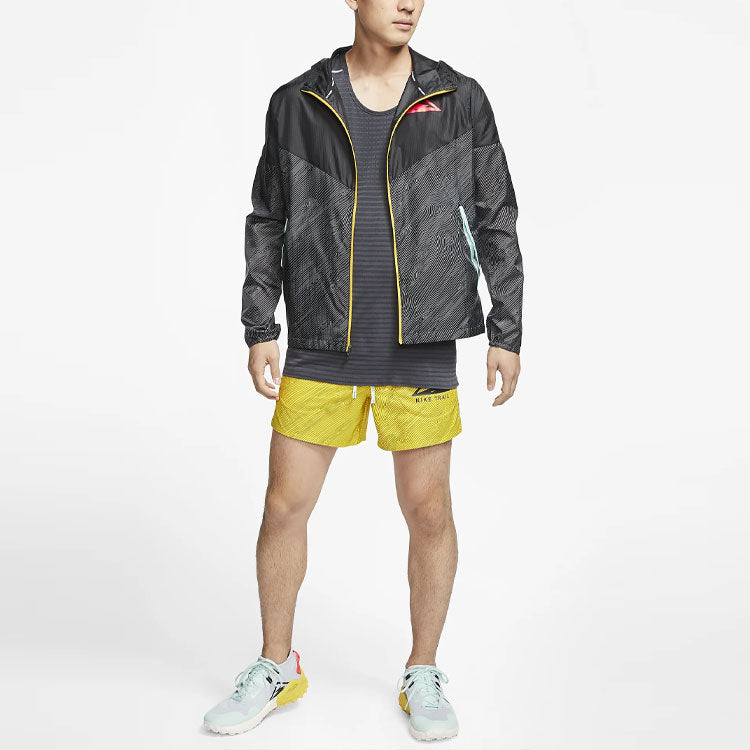Nike Windrunner hooded Trail Running Jacket Black CQ7962-010