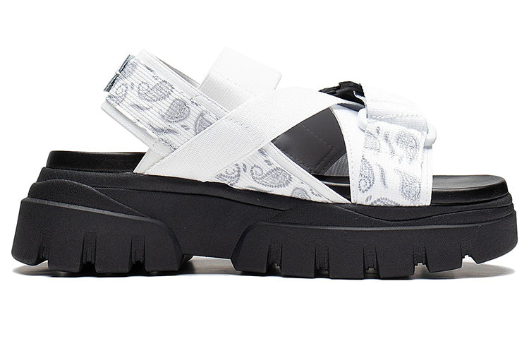 (WMNS) Li-Ning Hiker 'White Black' AZGS016-3
