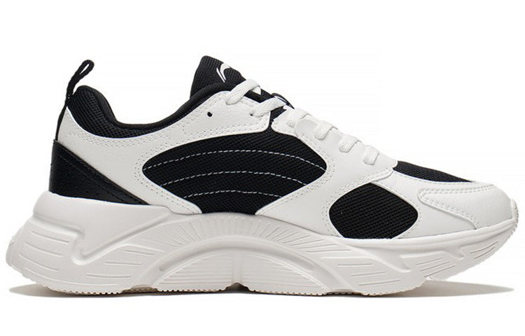 (WMNS) Li-Ning Casual Sport Training Sneakers 'White Black' ARSS058-3