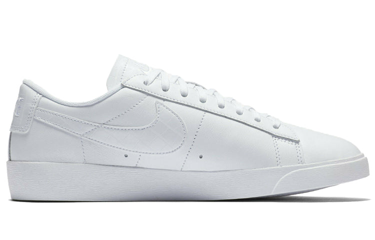 (WMNS) Nike Blazer Low 'Triple White' BQ0033-111